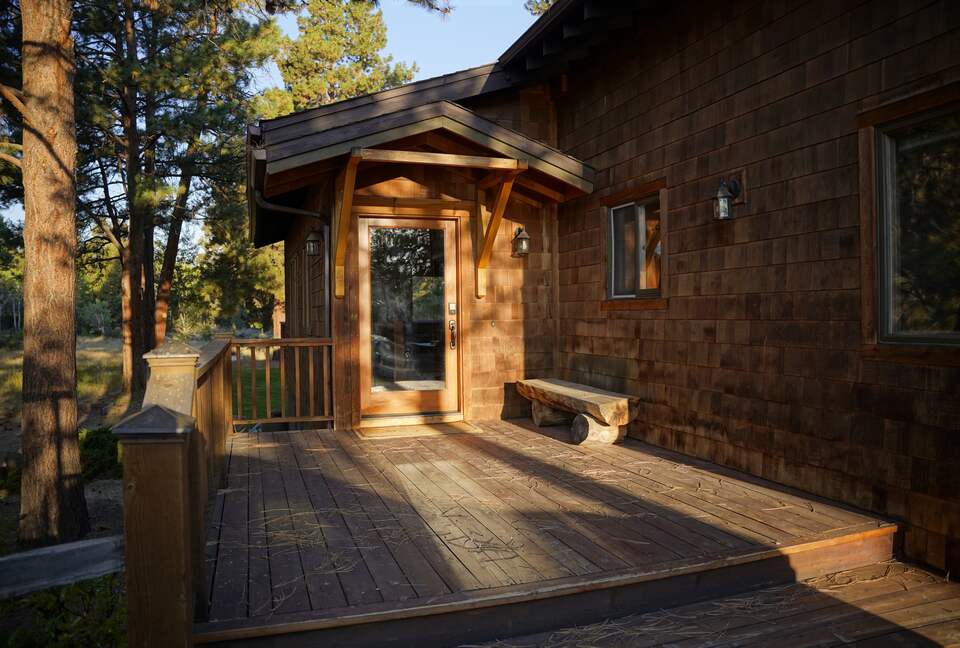 Aspen Meadow Lodge | Private Pickleball Court, Bonus Room, on 8.5 Acres - Sisters, Oregon