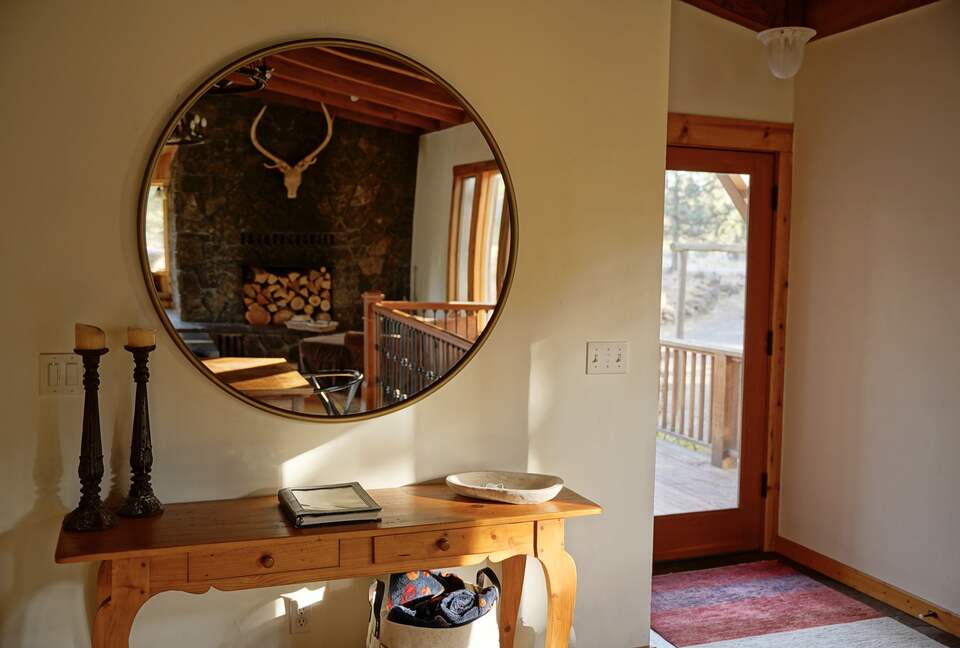 Aspen Meadow Lodge | Private Pickleball Court, Bonus Room, on 8.5 Acres - Sisters, Oregon