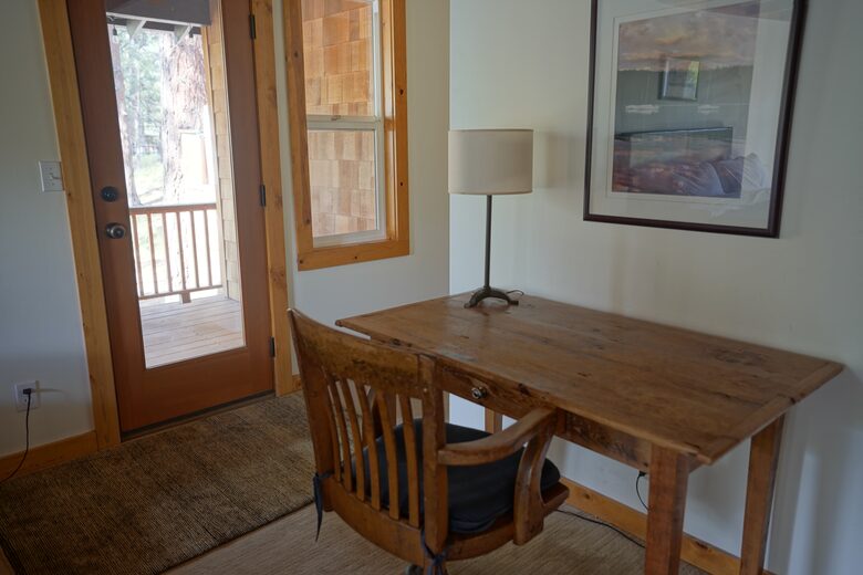 Aspen Meadow Lodge | Private Pickleball Court, Bonus Room, on 8.5 Acres - Sisters, Oregon