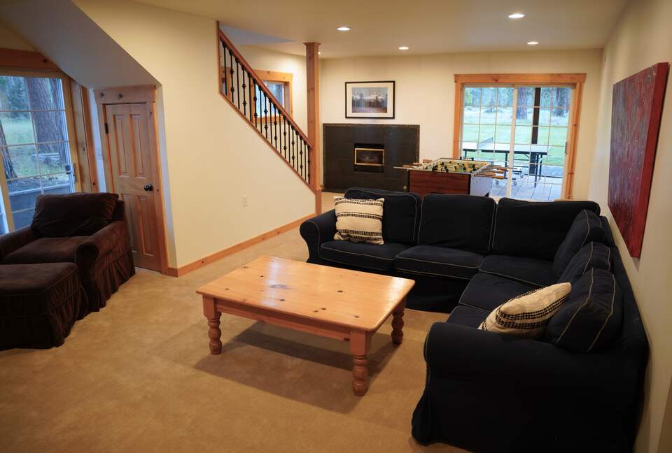 Aspen Meadow Lodge | Private Pickleball Court, Bonus Room, on 8.5 Acres - Sisters, Oregon