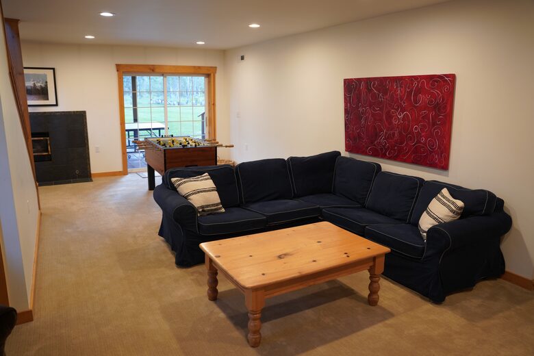 Aspen Meadow Lodge | Private Pickleball Court, Bonus Room, on 8.5 Acres - Sisters, Oregon