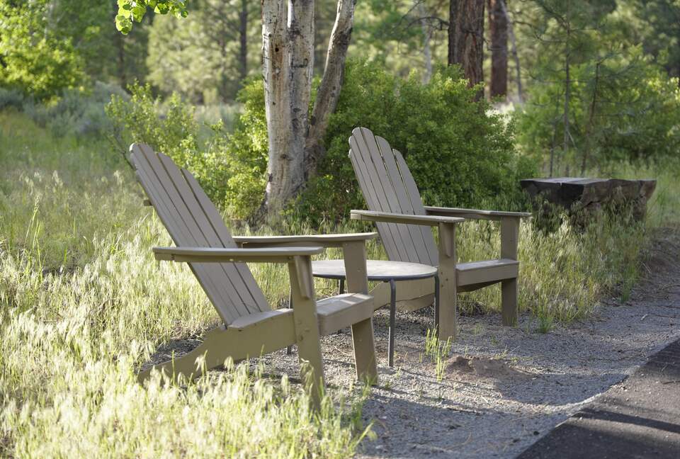 Aspen Meadow Lodge | Private Pickleball Court, Bonus Room, on 8.5 Acres - Sisters, Oregon