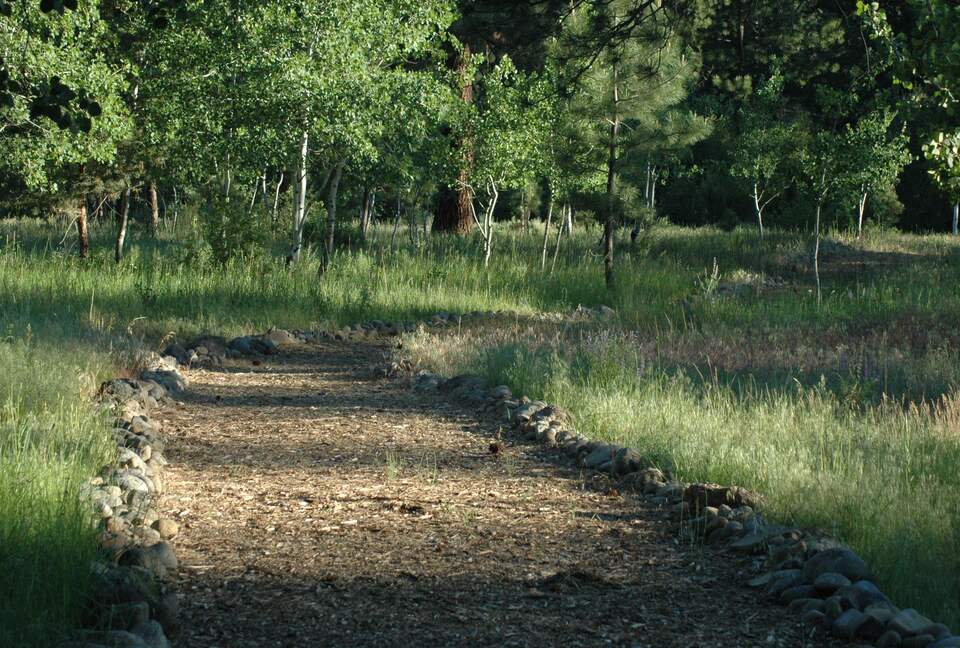 Aspen Meadow Lodge | Private Pickleball Court, Bonus Room, on 8.5 Acres - Sisters, Oregon