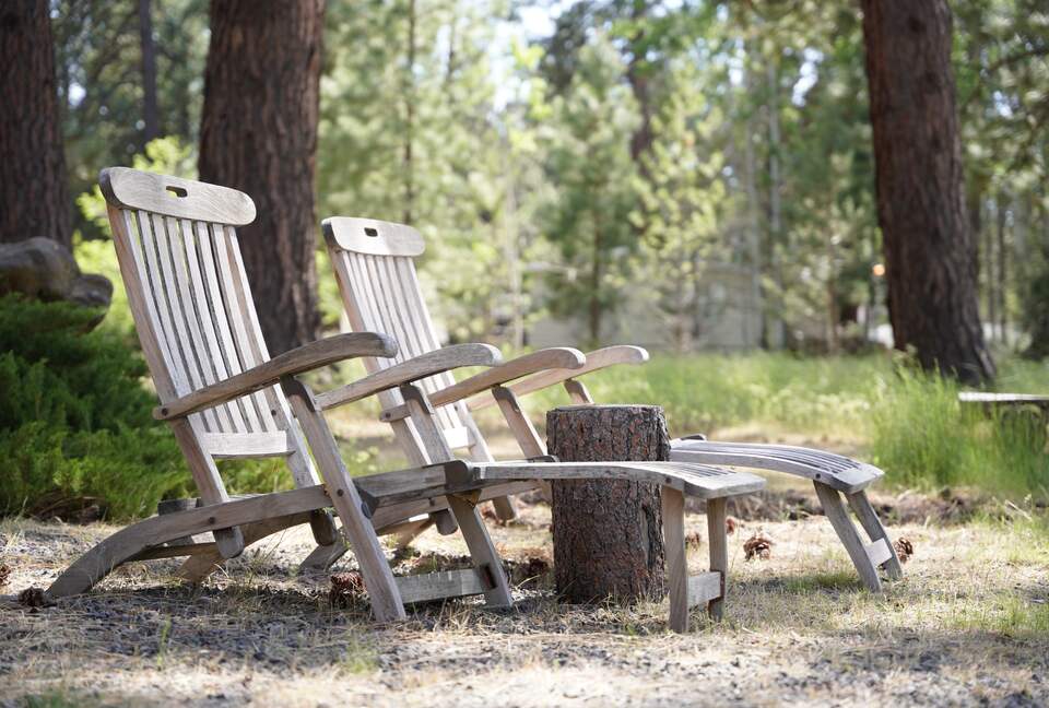 Aspen Meadow Lodge | Private Pickleball Court, Bonus Room, on 8.5 Acres - Sisters, Oregon