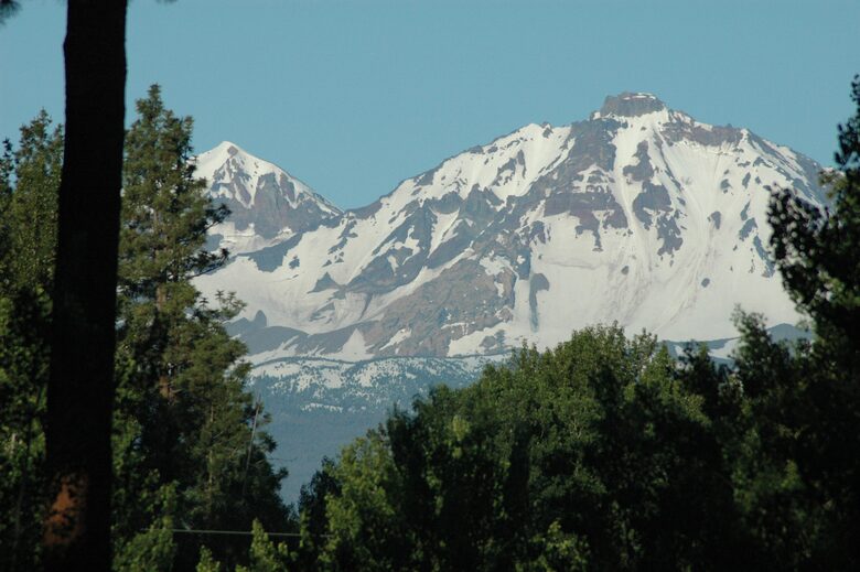 Aspen Meadow Lodge | Private Pickleball Court, Bonus Room, on 8.5 Acres - Sisters, Oregon