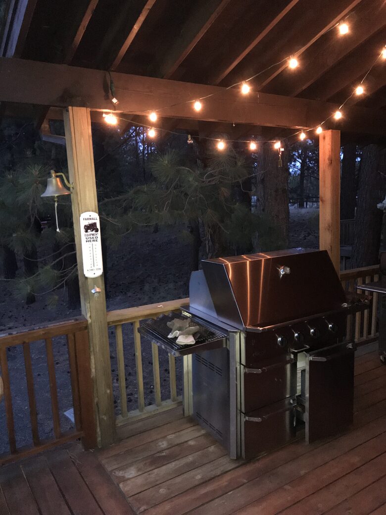 Aspen Meadow Lodge | Private Pickleball Court, Bonus Room, on 8.5 Acres - Sisters, Oregon