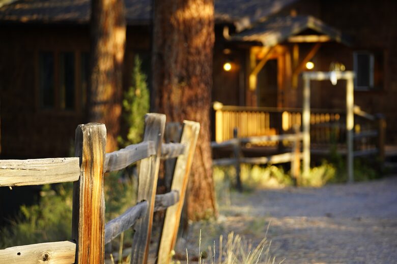 Aspen Meadow Lodge | Private Pickleball Court, Bonus Room, on 8.5 Acres - Sisters, Oregon