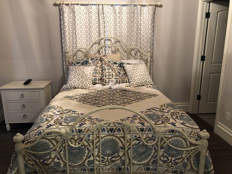 Forever Poinciana - Fort Lauderdale, Florida