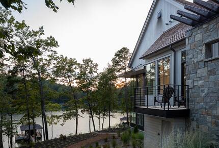Lake Keowee Contemporary Home - Sunset, South Carolina