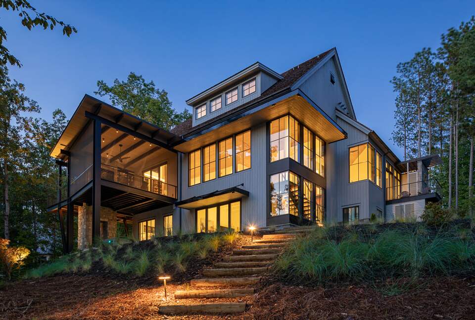 Lake Keowee Contemporary Home - Sunset, South Carolina