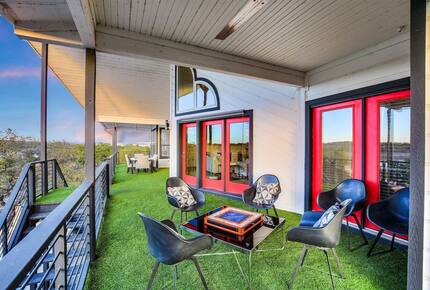 Waterfront Retreat On Lake Travis - Lago Vista, Texas