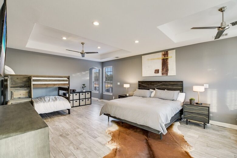 Waterfront Retreat On Lake Travis - Lago Vista, Texas