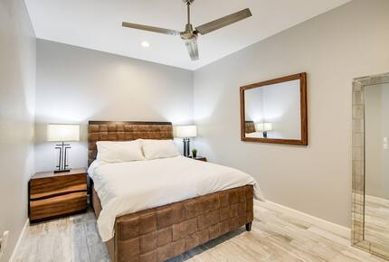 Waterfront Retreat On Lake Travis - Lago Vista, Texas