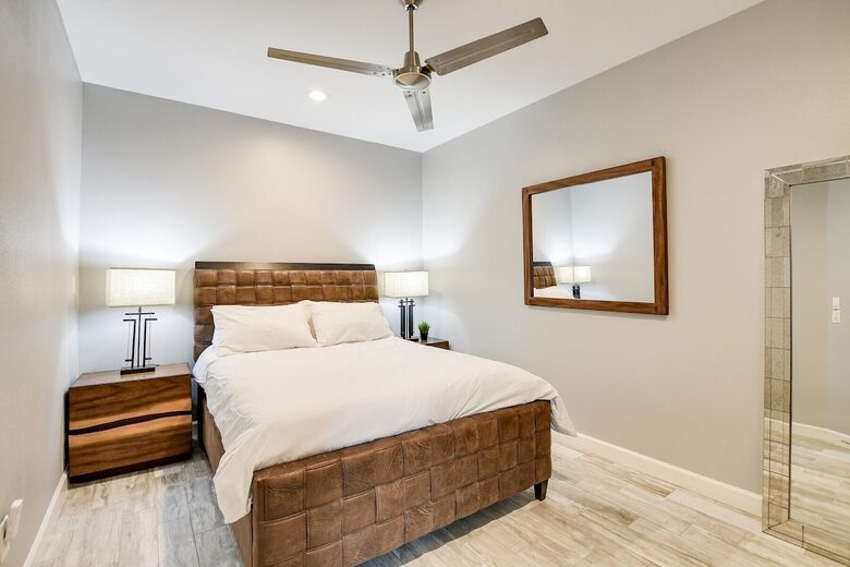 Waterfront Retreat On Lake Travis - Lago Vista, Texas