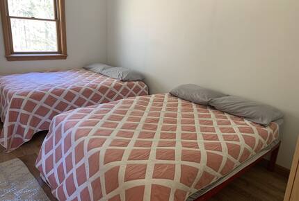 Spacious White Mountains Log Home | Close to Owl’s Nest, Loon and Waterville Ski Resorts - Thornton, New Hampshire