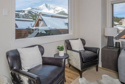 Remodeled Ski-in, Ski-out Chalet in Big Sky Mountain Village w/ Excellent Views - Big Sky, Montana