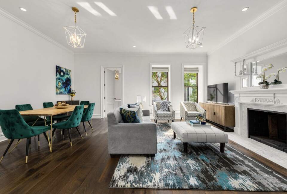 Upper West Side Stunner - 3 Bedrooms - New York City, New York