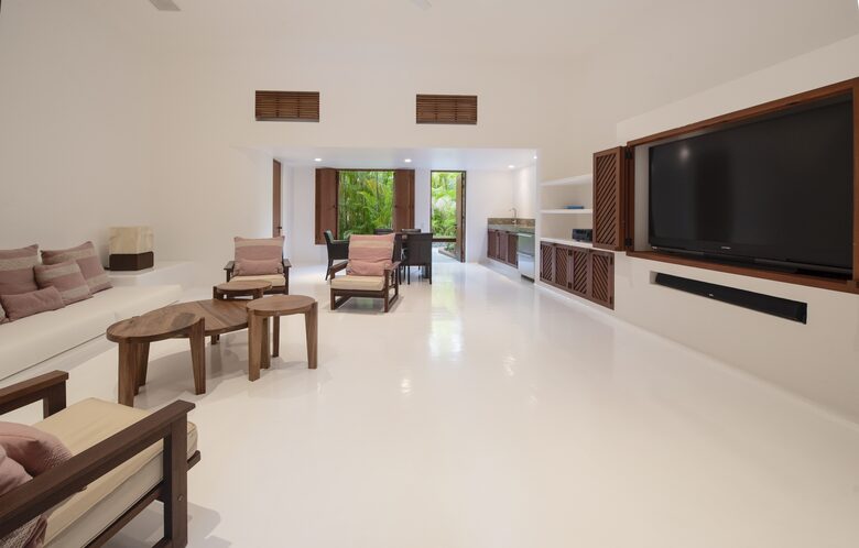 TV media room with Smart TV. Fast Wi-Fi throughout the house