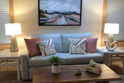 Wintergreen Retreat: Steps to Great Hiking on the Appalachain Trail - Wintergreen Resort, Virginia