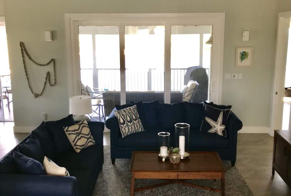 Beautiful 4 Bedroom Waterfront villa in Long Bay, Antigua - St philip's Parish, Antigua and Barbuda