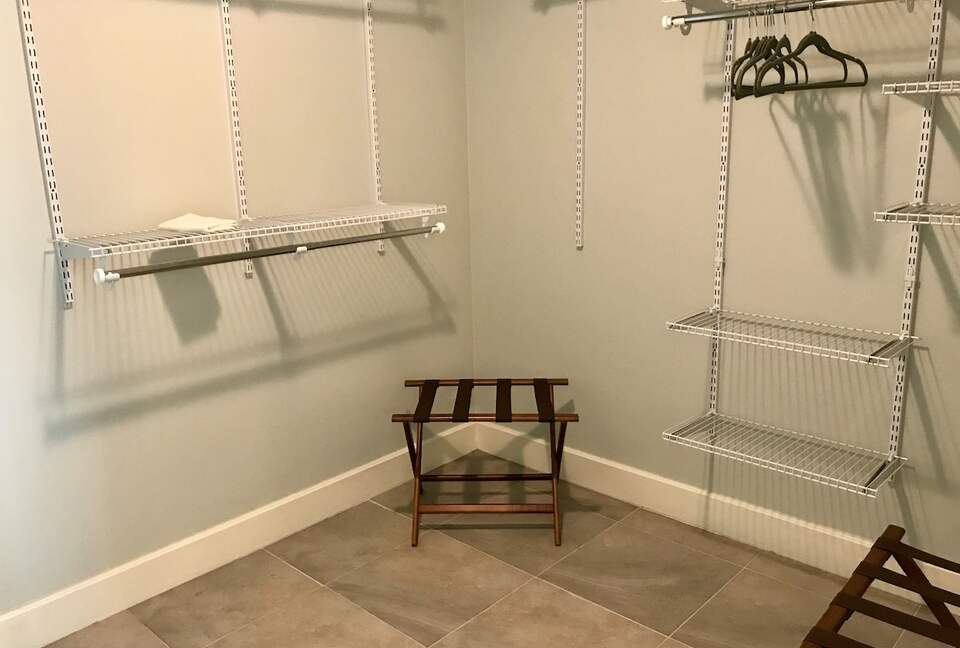 Beautiful 4 Bedroom Waterfront villa in Long Bay, Antigua - St philip's Parish, Antigua and Barbuda