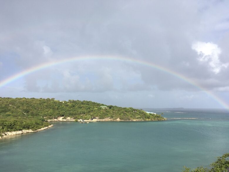 Beautiful 4 Bedroom Waterfront villa in Long Bay, Antigua - St philip's Parish, Antigua and Barbuda