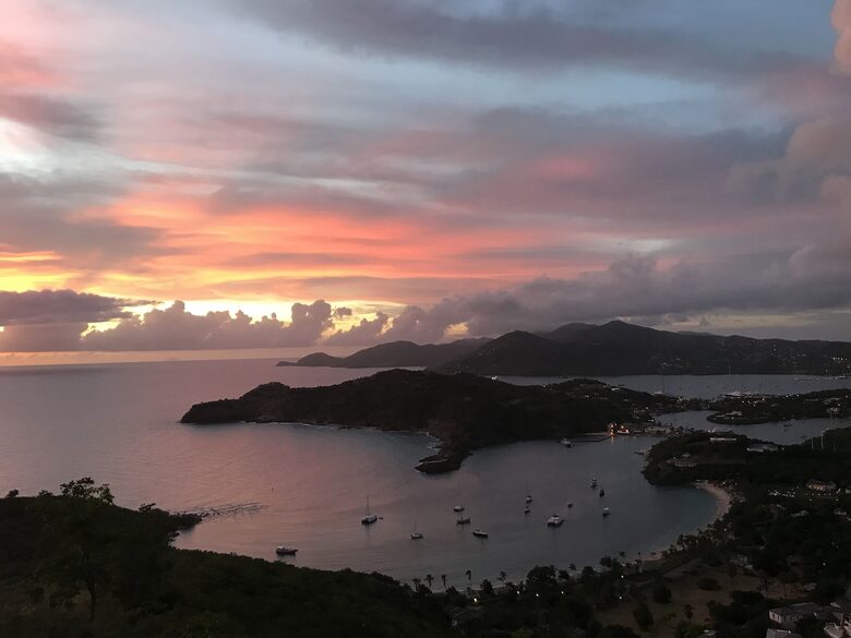 Beautiful 4 Bedroom Waterfront villa in Long Bay, Antigua - St philip's Parish, Antigua and Barbuda