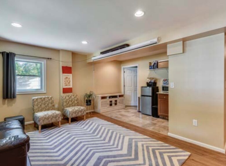 Modern Family Home in the DC Suburbs - Falls Church, Virginia