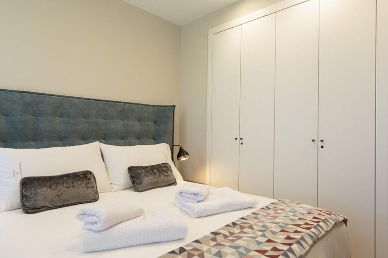 Boutique Barcelona Apartment - Barcelona, Spain