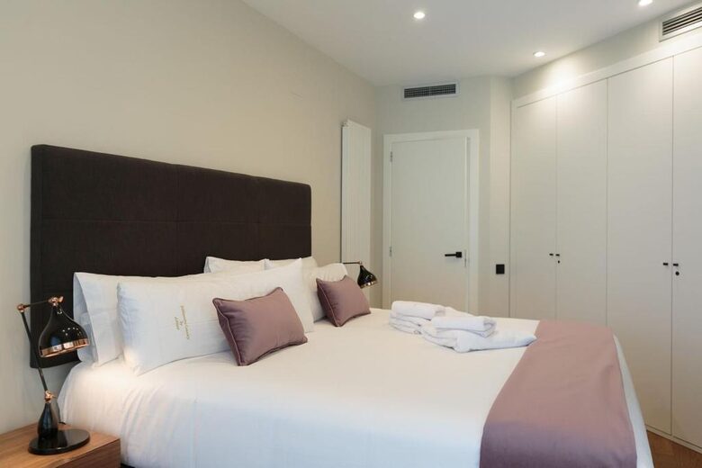 Boutique Barcelona Apartment - Barcelona, Spain