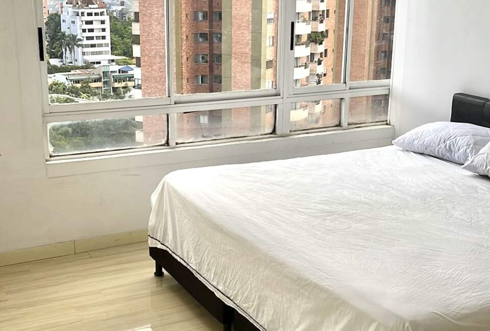 Conjunto Residencial Torre de Benares - Medellin, Colombia