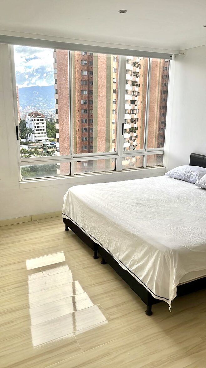 Conjunto Residencial Torre de Benares - Medellin, Colombia