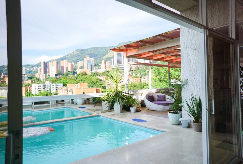 Conjunto Residencial Torre de Benares - Medellin, Colombia