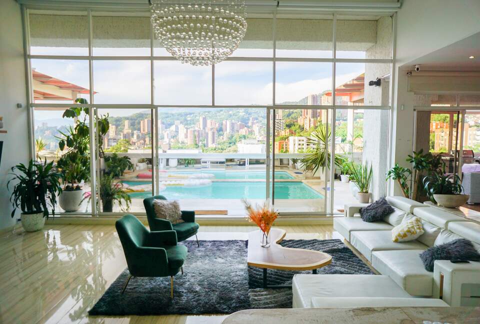 Conjunto Residencial Torre de Benares - Medellin, Colombia
