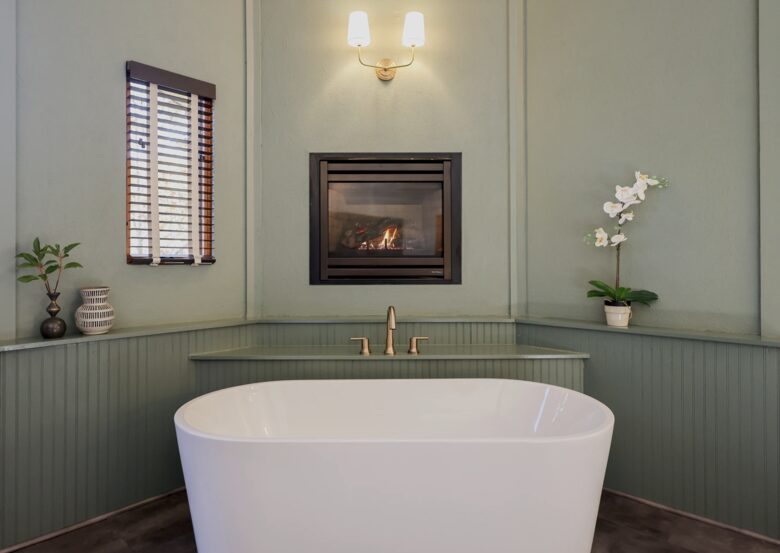 Chalet Lodge - Whittier, North Carolina