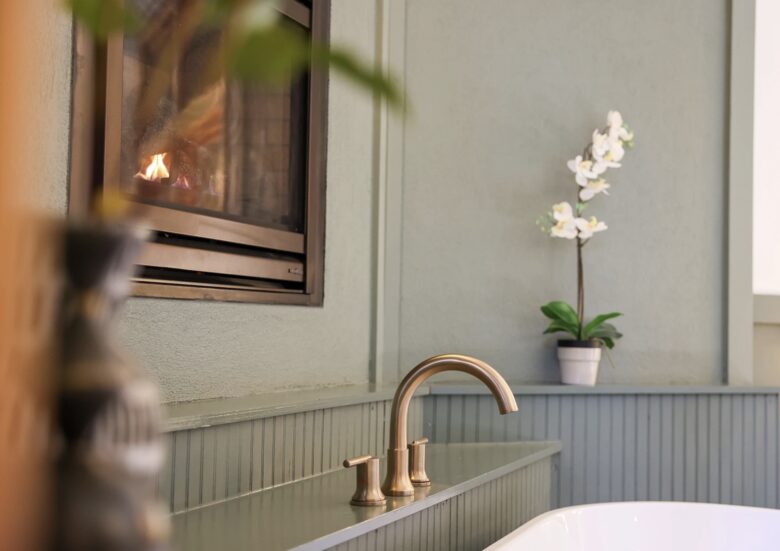 Chalet Lodge - Whittier, North Carolina