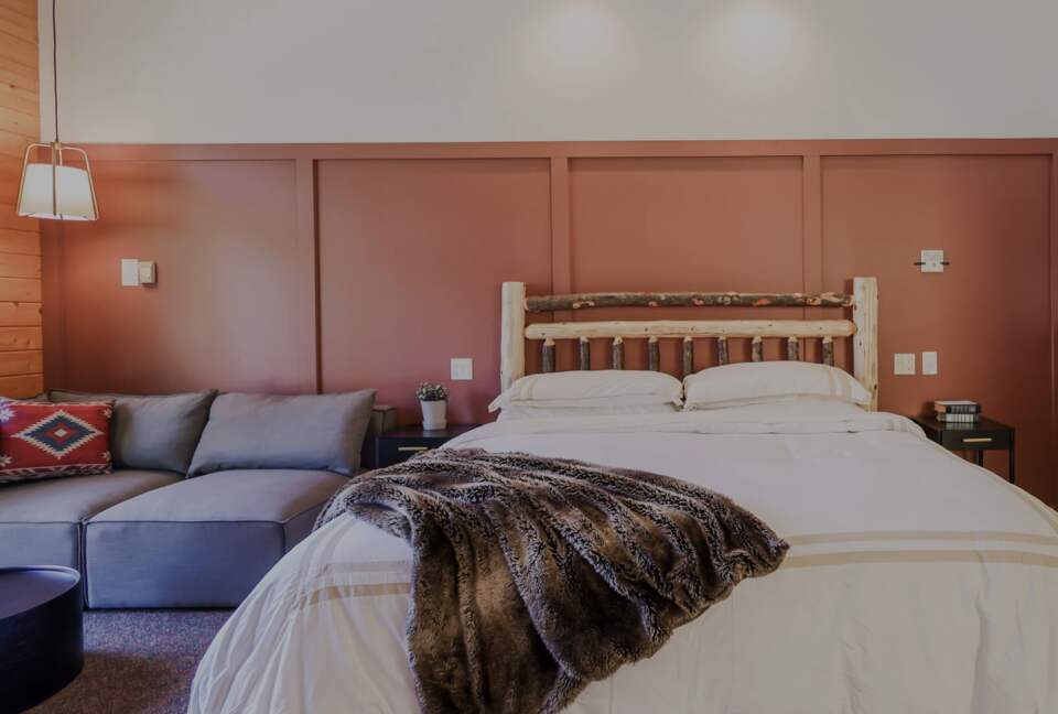 Chalet Lodge - Whittier, North Carolina