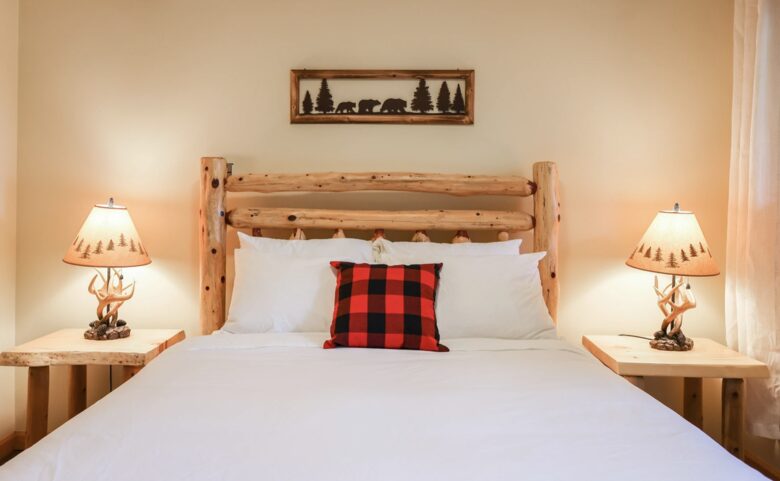 Chalet Lodge - Whittier, North Carolina