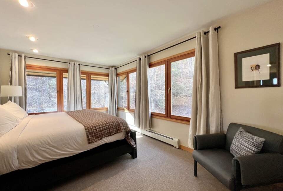 Chalet Lodge - Whittier, North Carolina