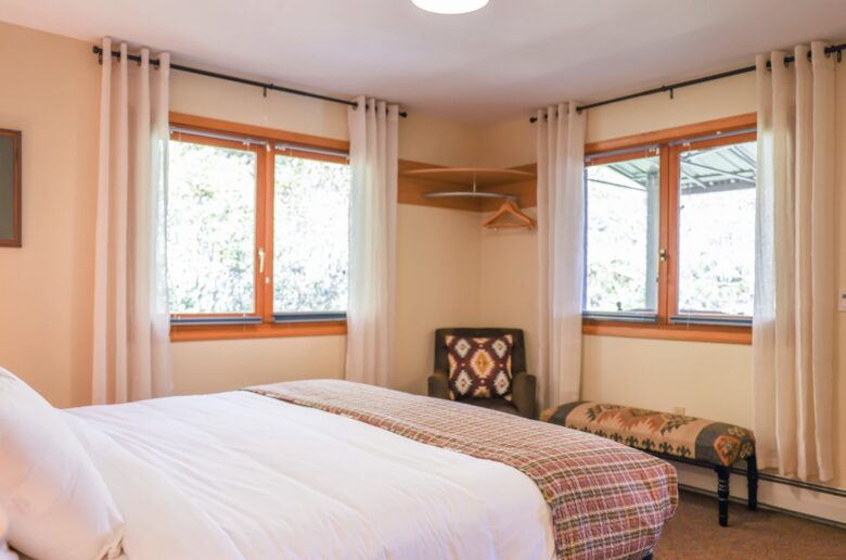 Chalet Lodge - Whittier, North Carolina