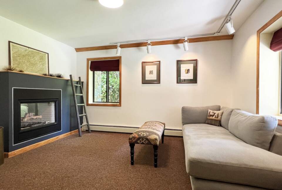 Chalet Lodge - Whittier, North Carolina