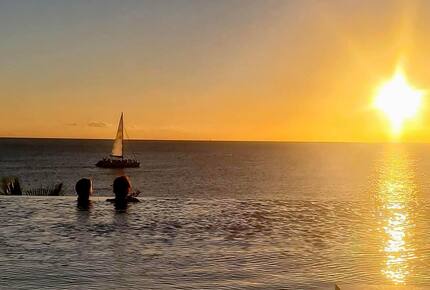 The Cliff Luxury Oceanfront Condo w/ Private Beach - Cupecoy, Sint Maarten (Dutch part)