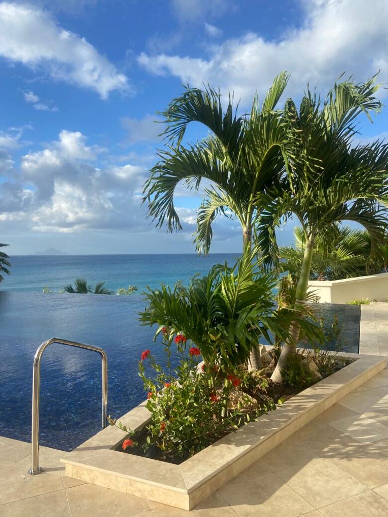 The Cliff Luxury Oceanfront Condo w/ Private Beach - Cupecoy, Sint Maarten (Dutch part)