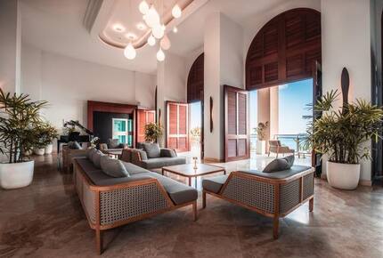 The Cliff Luxury Oceanfront Condo w/ Private Beach - Cupecoy, Sint Maarten (Dutch part)