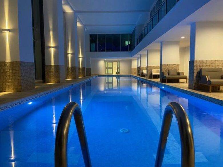 The Cliff Luxury Oceanfront Condo w/ Private Beach - Cupecoy, Sint Maarten (Dutch part)