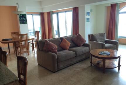 The Cliff Luxury Oceanfront Condo w/ Private Beach - Cupecoy, Sint Maarten (Dutch part)