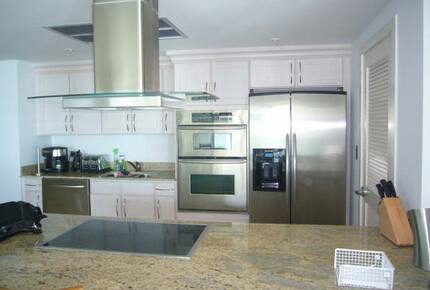 The Cliff Luxury Oceanfront Condo w/ Private Beach - Cupecoy, Sint Maarten (Dutch part)