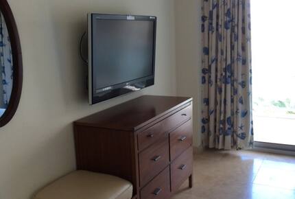 The Cliff Luxury Oceanfront Condo w/ Private Beach - Cupecoy, Sint Maarten (Dutch part)