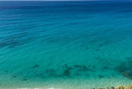 The Cliff Luxury Oceanfront Condo w/ Private Beach - Cupecoy, Sint Maarten (Dutch part)