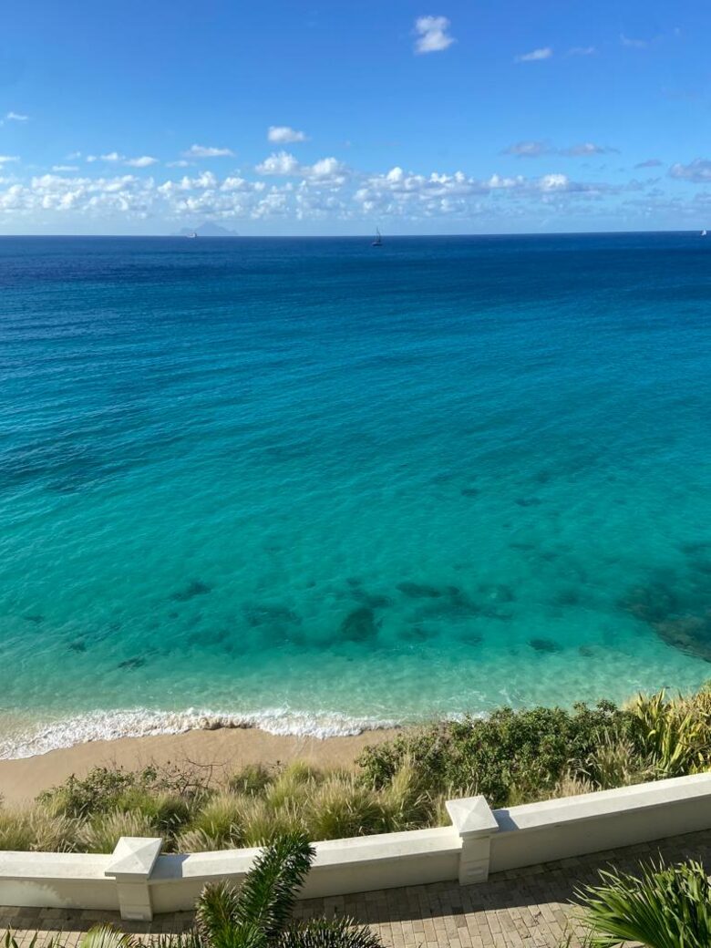 The Cliff Luxury Oceanfront Condo w/ Private Beach - Cupecoy, Sint Maarten (Dutch part)